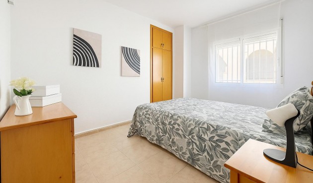 Återförsäljning - Apartment -
Torrevieja - Habaneras