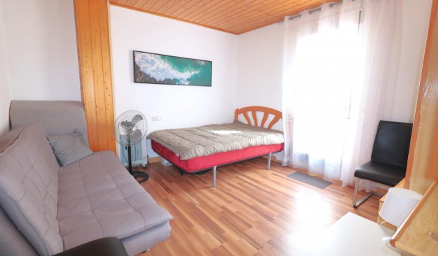 Resale - Penthouse -
Torrevieja - Acequion