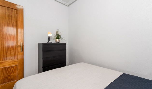 Återförsäljning - Apartment -
Torrevieja - Costa Blanca