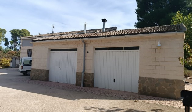 Resale - Villa -
Revuelta de Yecla - Inland