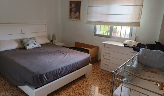 Resale - Villa -
Revuelta de Yecla - Inland