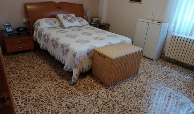 Resale - Villa -
Revuelta de Yecla - Inland