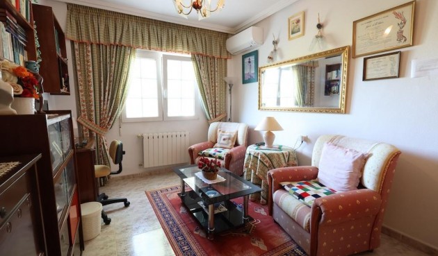 Brukt - Villa -
Orihuela Costa - Costa Blanca