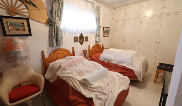 Brukt - Villa -
Orihuela Costa - Costa Blanca