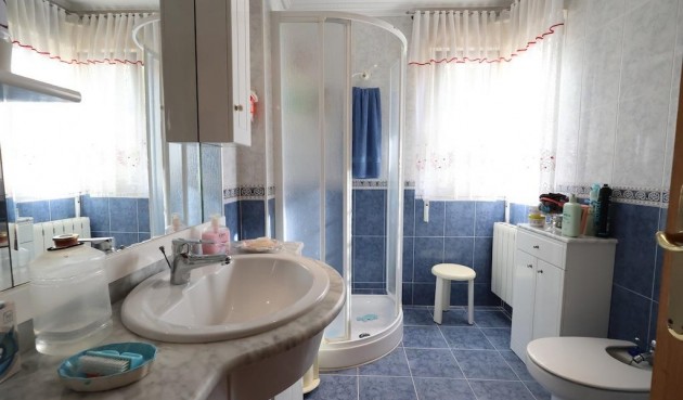 Brukt - Villa -
Orihuela Costa - Costa Blanca