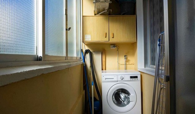 Resale - Apartment -
Punta Prima - Costa Blanca