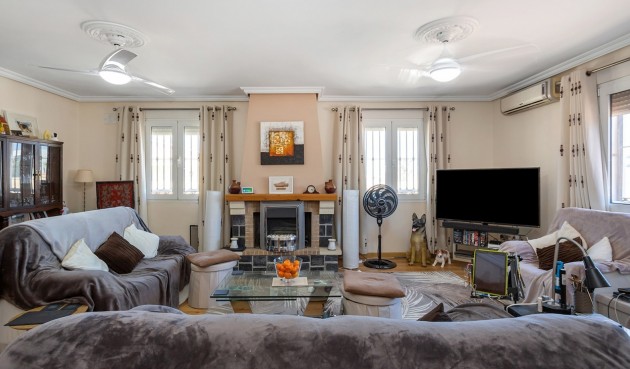 Brukt - Villa -
Torrevieja - Los Balcones