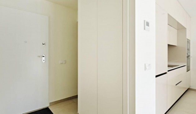 Återförsäljning - Apartment -
Torrevieja - Costa Blanca