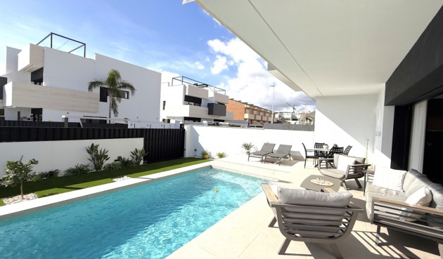 Resale - Apartment -
Pilar de la Horadada - Costa Blanca