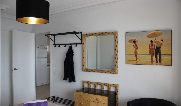 Återförsäljning - Apartment -
Mil Palmeras - Costa Blanca