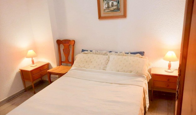 Resale - Apartment -
Torrevieja - Centro