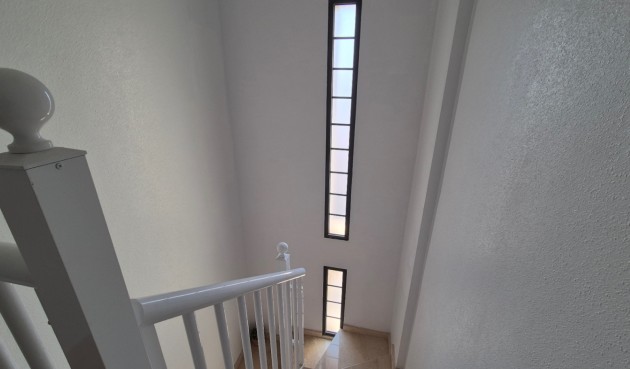 Återförsäljning - Duplex -
Torrevieja - Costa Blanca