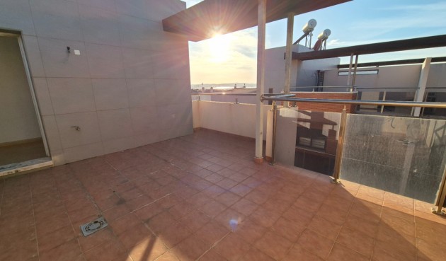 Återförsäljning - Duplex -
Torrevieja - Costa Blanca