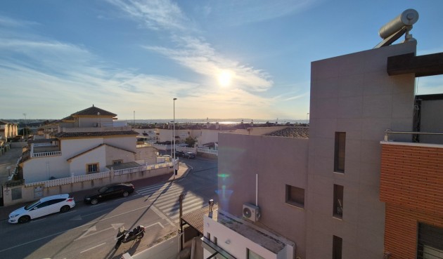 Återförsäljning - Duplex -
Torrevieja - Costa Blanca
