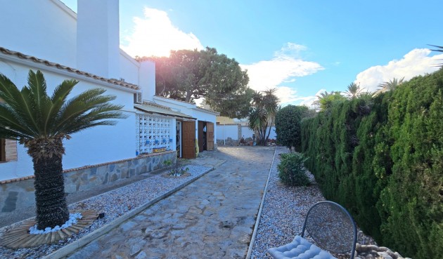 Brukt - Villa -
Orihuela Costa - Costa Blanca