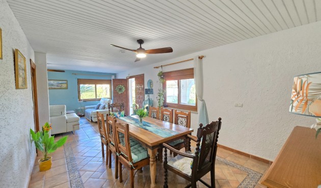 Brukt - Villa -
Orihuela Costa - Costa Blanca