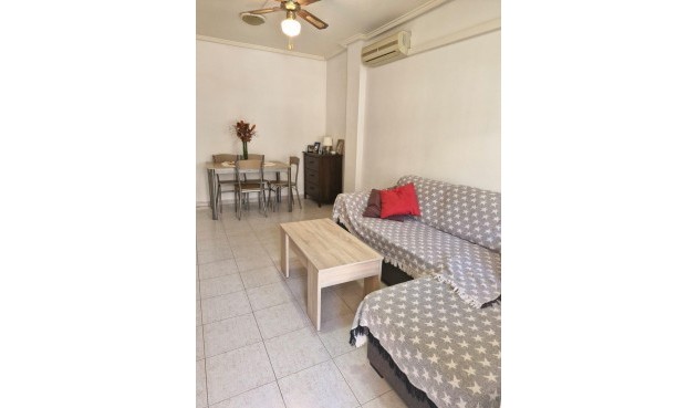 Resale - Bungalow -
Torrevieja - Playa De Los Naufragos