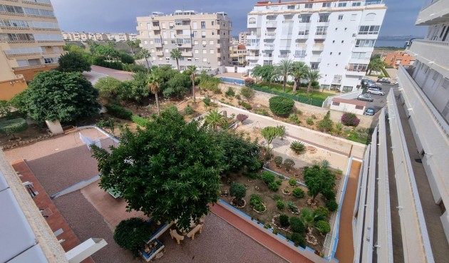Återförsäljning - Apartment -
Torrevieja - Torreblanca