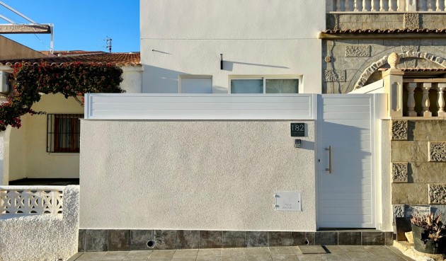 Brukt - Town House -
Torrevieja - Costa Blanca