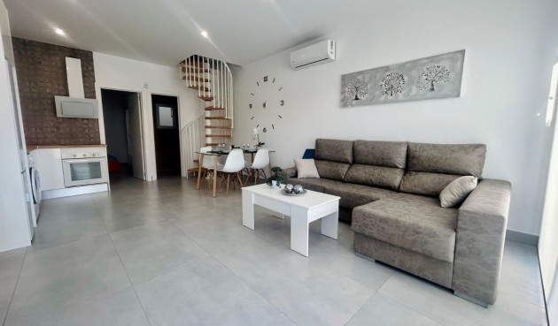 Brukt - Town House -
Torrevieja - Costa Blanca
