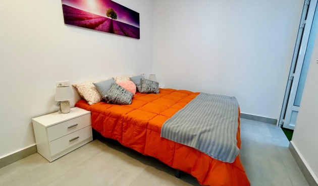 Brukt - Town House -
Torrevieja - Costa Blanca