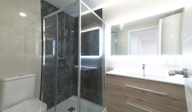 Återförsäljning - Apartment -
Torrevieja - Playa De Los Naufragos