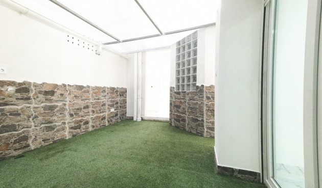 Återförsäljning - Apartment -
Torrevieja - Playa De Los Naufragos