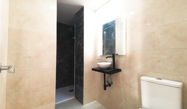 Återförsäljning - Apartment -
Torrevieja - Playa De Los Naufragos