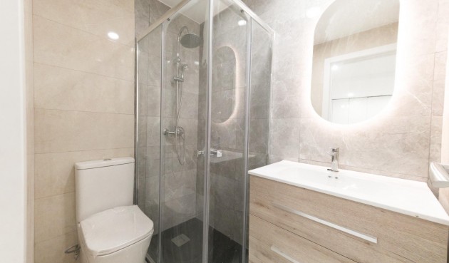 Återförsäljning - Apartment -
Torrevieja - Playa De Los Naufragos