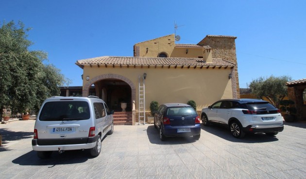 Resale - Villa -
Bigastro - Inland
