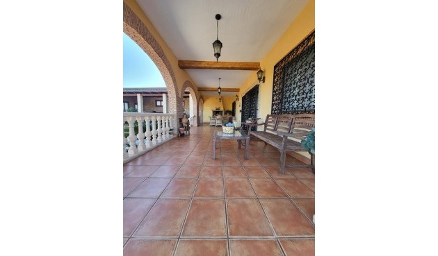 Resale - Villa -
Bigastro - Inland