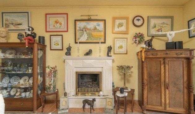 Resale - Villa -
Pinar de Campoverde - Inland