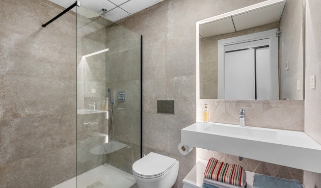 Resale - Penthouse -
Gran Alacant - Costa Blanca