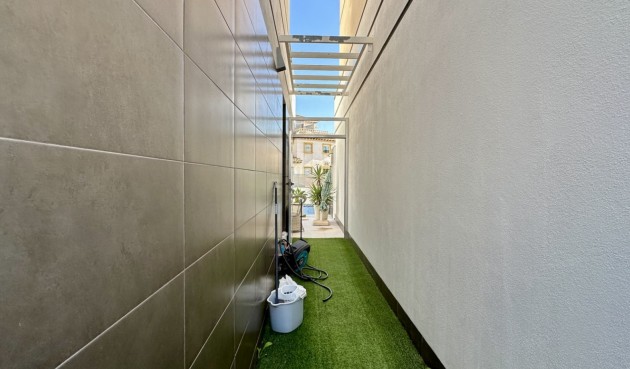 Återförsäljning - Villa -
Orihuela Costa - Costa Blanca