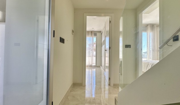 Återförsäljning - Villa -
Orihuela Costa - Costa Blanca