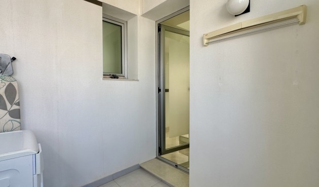 Återförsäljning - Villa -
Orihuela Costa - Costa Blanca