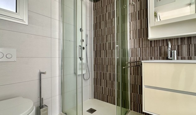 Återförsäljning - Villa -
Orihuela Costa - Costa Blanca