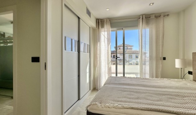 Återförsäljning - Villa -
Orihuela Costa - Costa Blanca