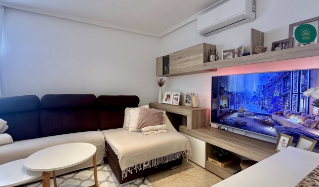 Brukt - Town House -
Orihuela Costa - Costa Blanca