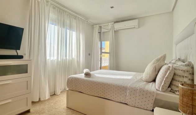 Brukt - Town House -
Orihuela Costa - Costa Blanca