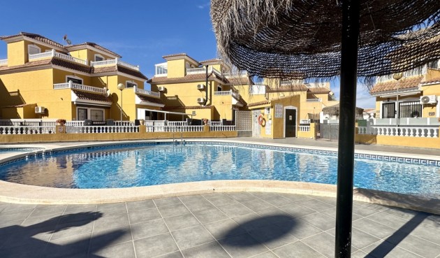 Brukt - Town House -
Orihuela Costa - Costa Blanca