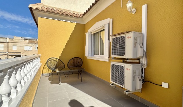 Brukt - Town House -
Orihuela Costa - Costa Blanca