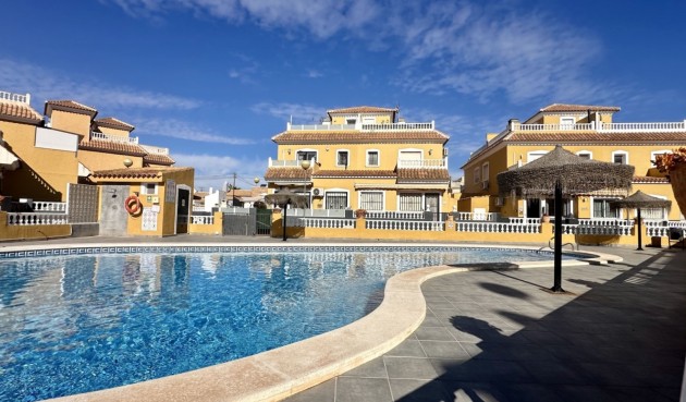 Brukt - Town House -
Orihuela Costa - Costa Blanca
