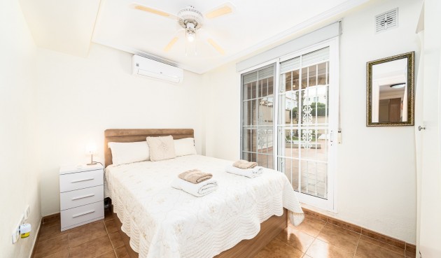 Korttidsleie - Hytte -
Orihuela Costa - La Zenia