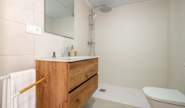 New Build - Town House -
Cox - San Fernando