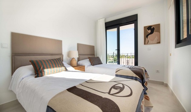 New Build - Bungalow -
Cox - San Fernando