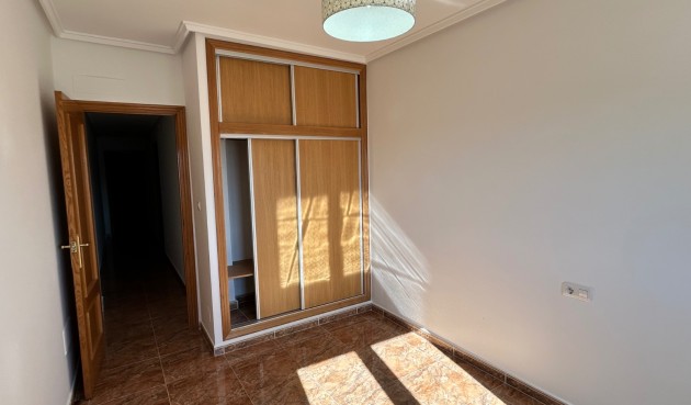 Resale - Apartment -
Jacarilla - Inland