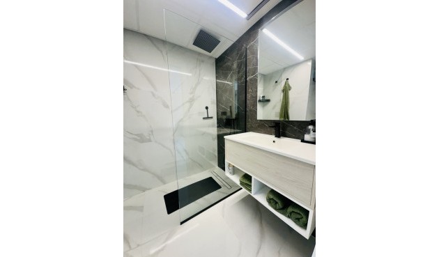 Resale - Penthouse Penthouse -
Guardamar del Segura - El Raso