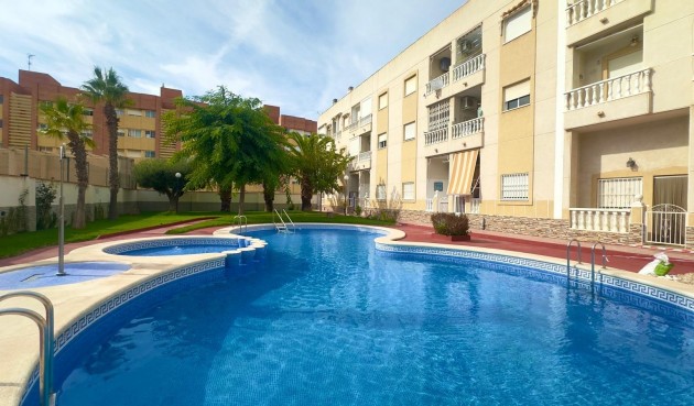Resale - Penthouse -
Torrevieja - Estacion De Autobuses
