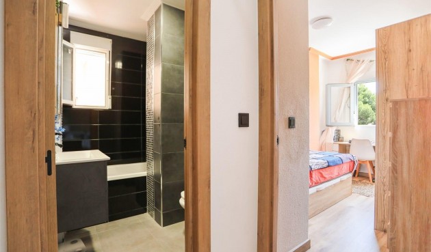 Resale - Apartment -
Orihuela Costa - Playa Flamenca